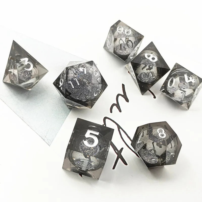 MysticFlow D20 Dice Set Black