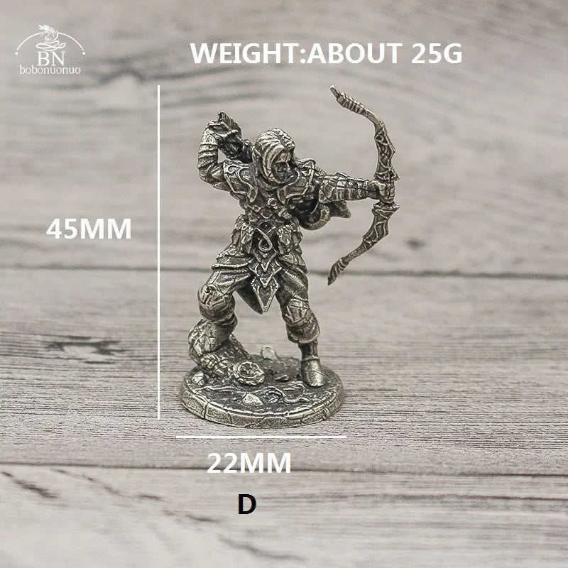 DnD Hero Miniatures: Heroes of Legend Adventurer Collection D