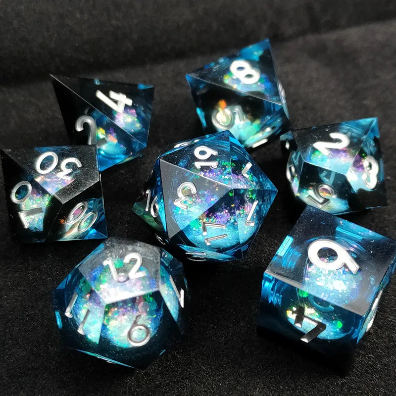 MysticFlow D20 Dice Set Blue Black